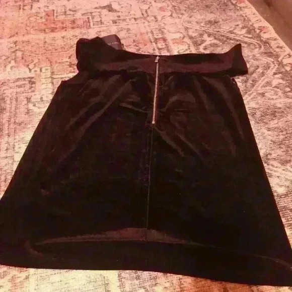 French connection gorgeous top - Picture 3 of 4